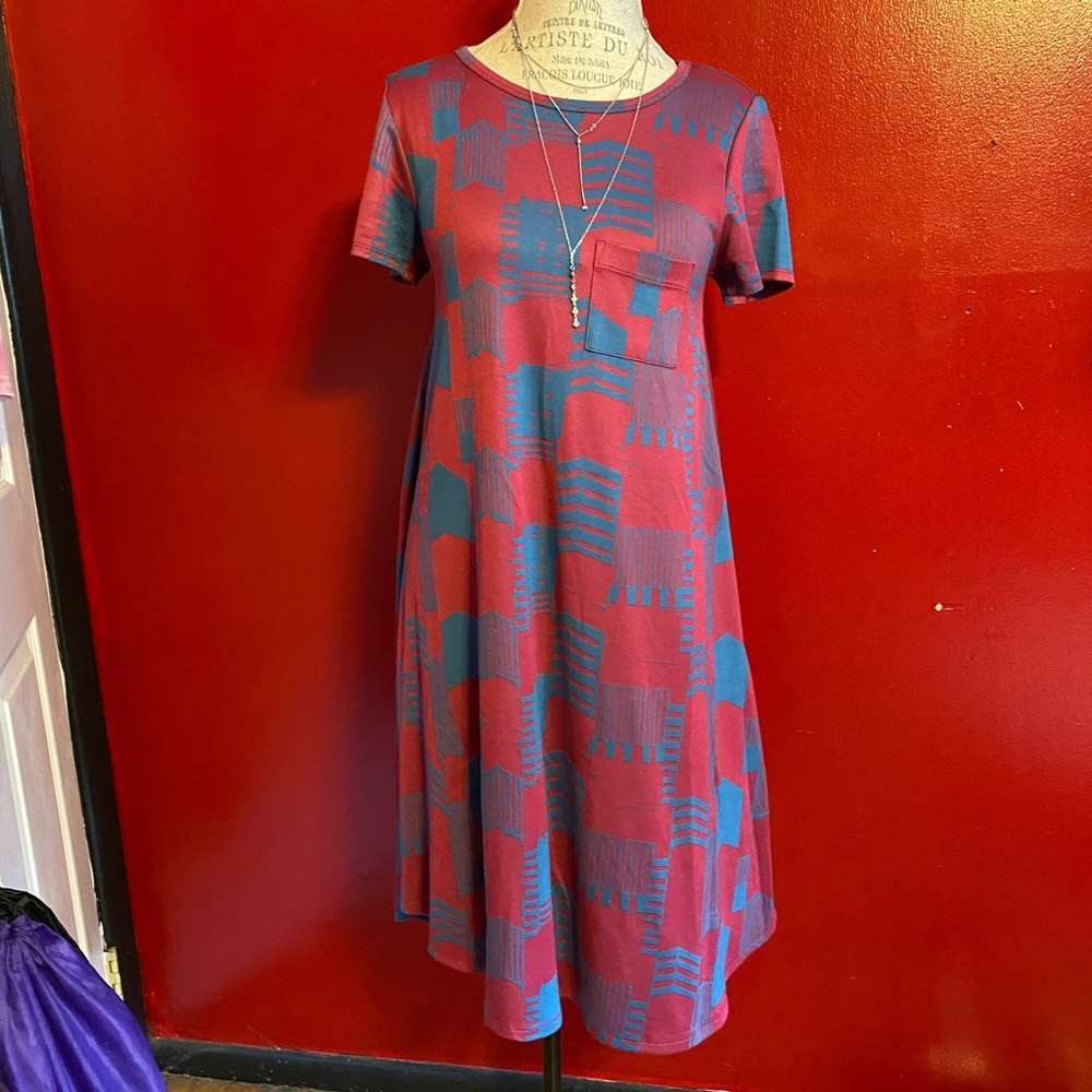 LuLaRoe Carly dress.